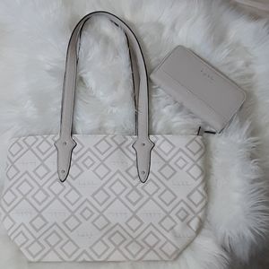 Nicole Miller New York purse with Wallet
